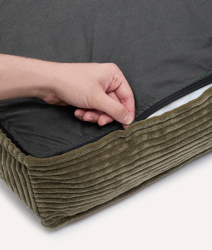 Cama Cuadra de pana Cafide