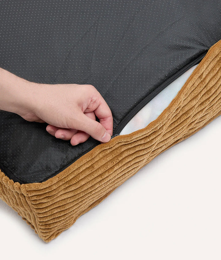 Cama Cuadra de pana Cafide