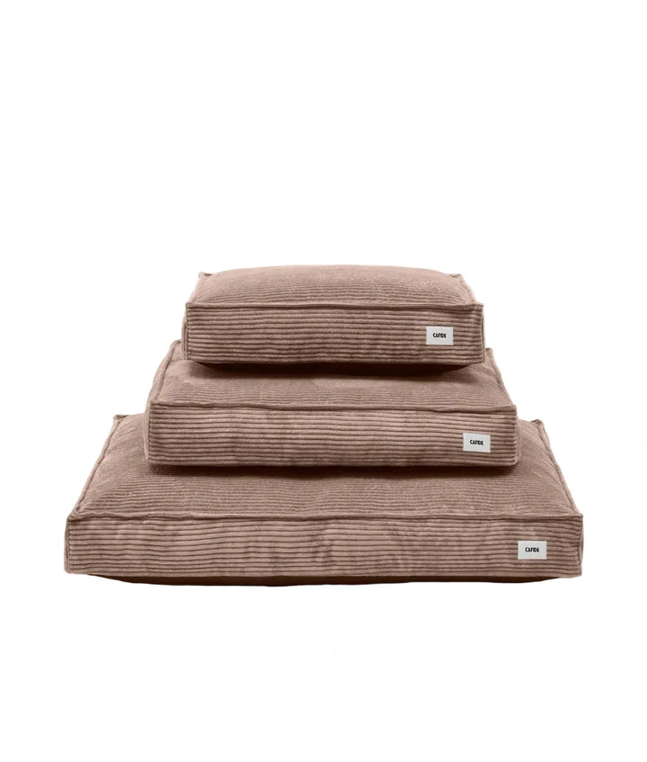 Cama Cuadra de pana Cafide