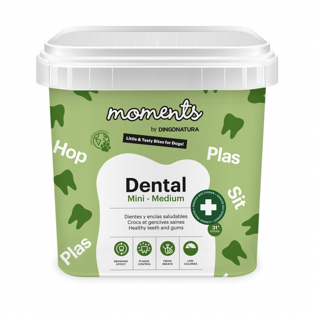 Snacks dentales Moments Dog Dental Mini-Medium con pollo fresco para perros pequeños y medianos