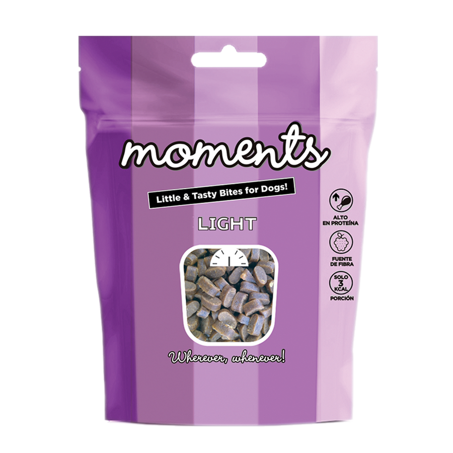 Bolsa de snacks Natura Diet Moments Dog Light para perros, 60g, alimento complementario natural con pavo y DHA, bajo en grasa y sin cereales, ideal para el control de peso.