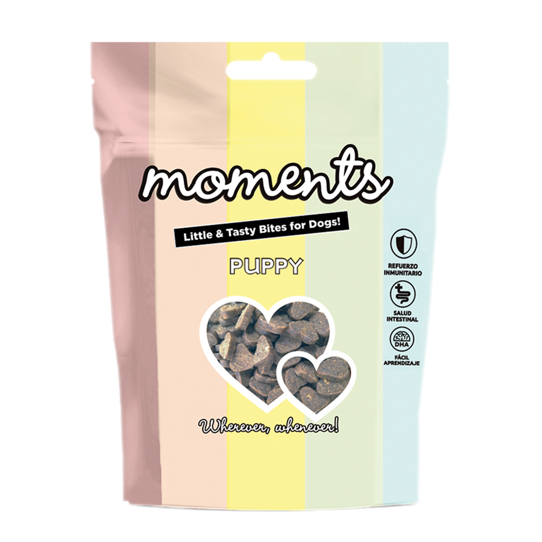 Bolsa de snacks Natura Diet Moments Dog Puppy para cachorros, 60g, alimento complementario natural con salmón, DHA, zanahoria y brócoli que favorece el crecimiento y la salud digestiva.