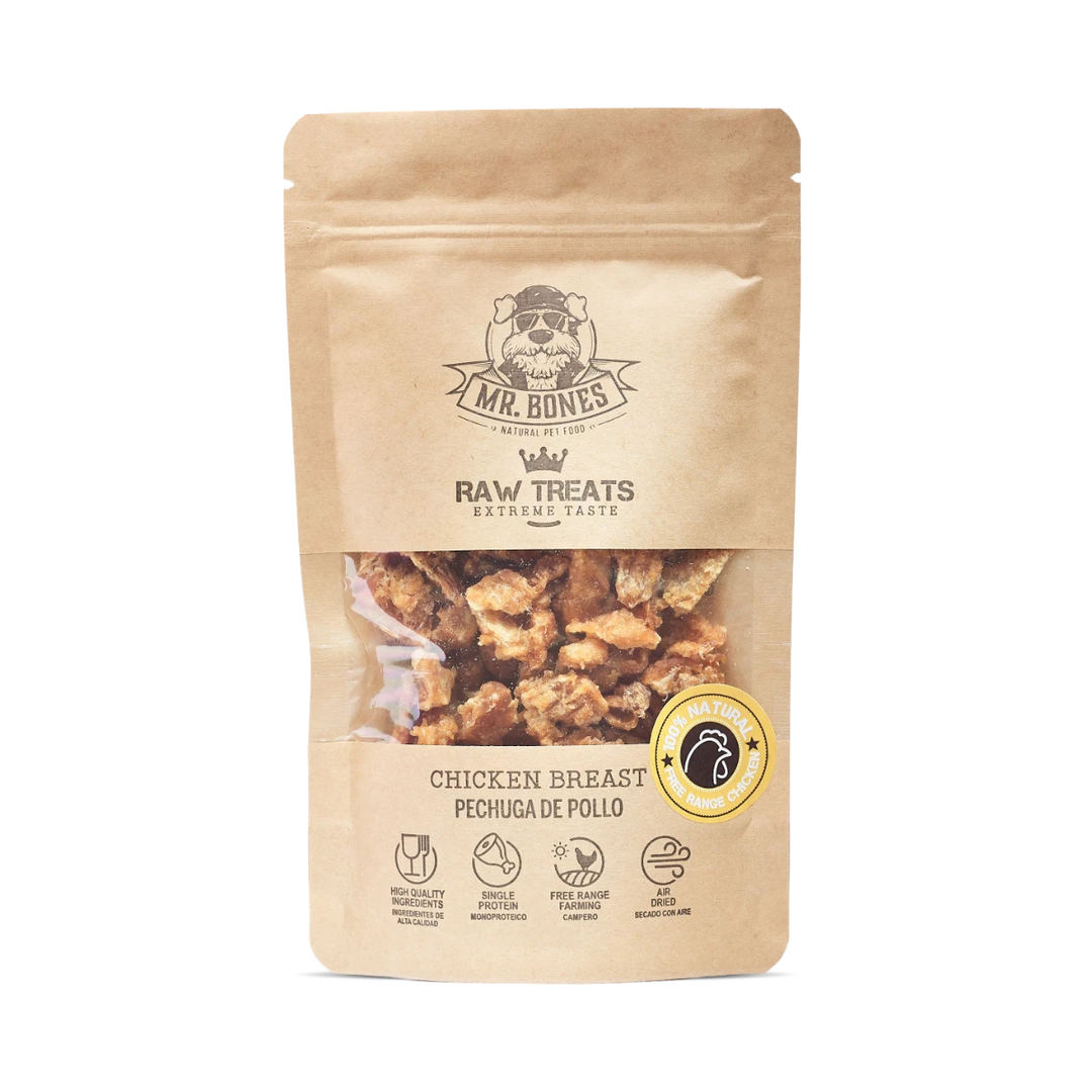 Snack saludable de pollo natural para perros y gatos, ideal como premio diario.
