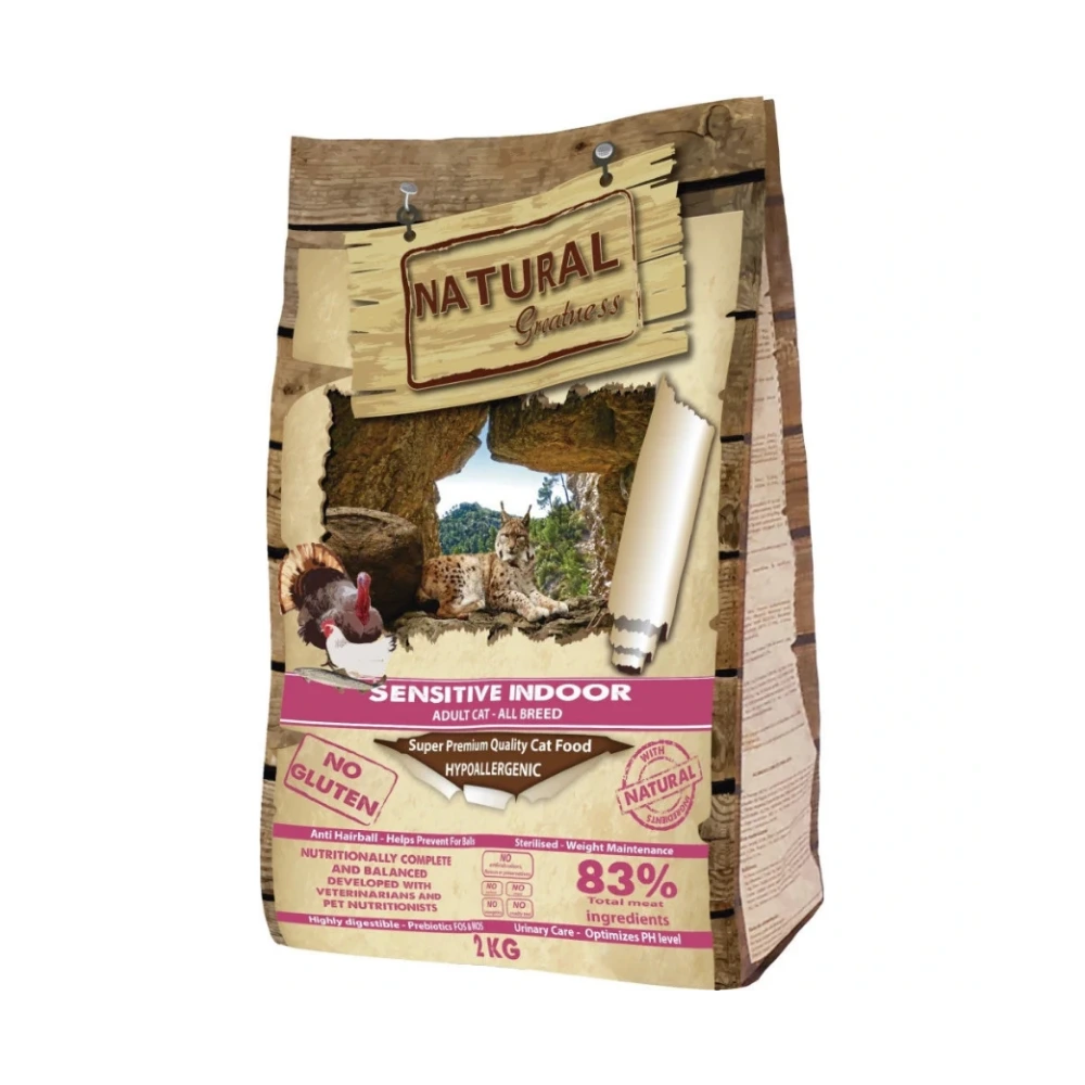Saco de comida seca de gato, imagen de la portada del producto senstive indoor para gatos adultos de todas las razas.