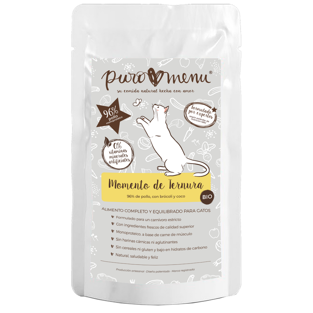 sobre de comida humeda completa momento de ternura de puro menú